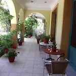 Lenia 2* Καλαμίτσι