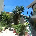 Lenia 2* Kalamítsi