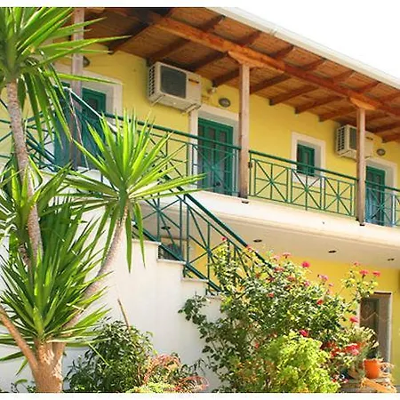 Lenia 2* Kalamitsi (Lefkada)