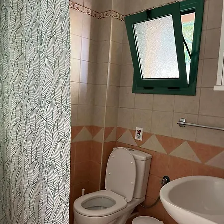 Hotel de apartamente Lenia 2*
