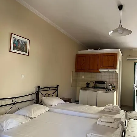 Aparthotel Lenia Kalamitsi (Lefkada)