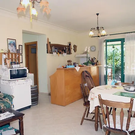 Lenia Lejlighedshotel