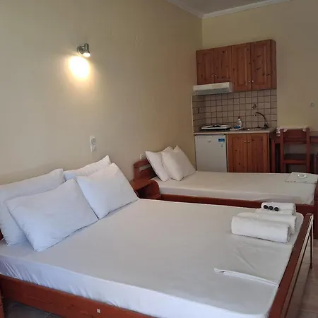 Hotel de apartamente Lenia Kalamítsi
