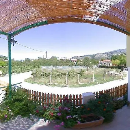 Lejlighedshotel Lenia